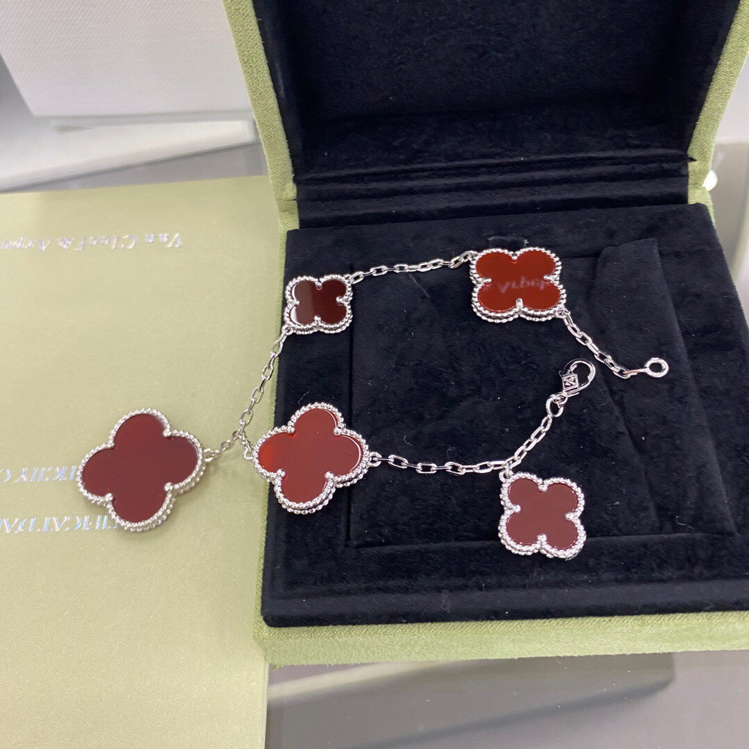 [Resenly Jewelry]CLOVER 5 MOTIFS SIVLER CARNELIAN BRACELET