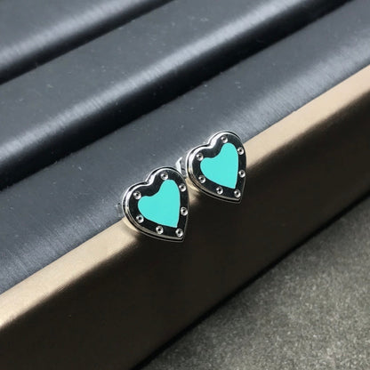 [Resenly Jewelry]ハートスタッドシルバーピアス