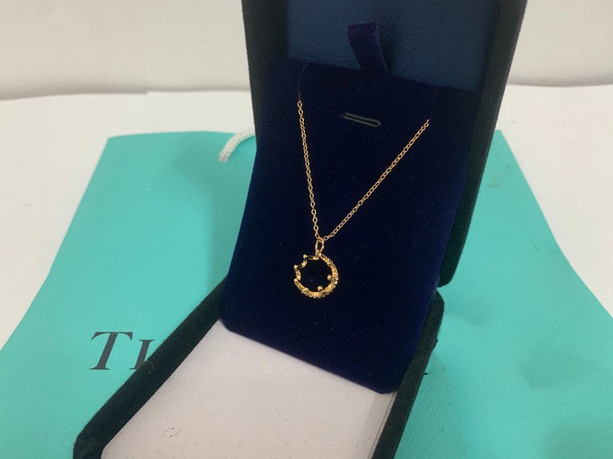 [Resenly Jewelry] クラウンネックレス メルカリ
