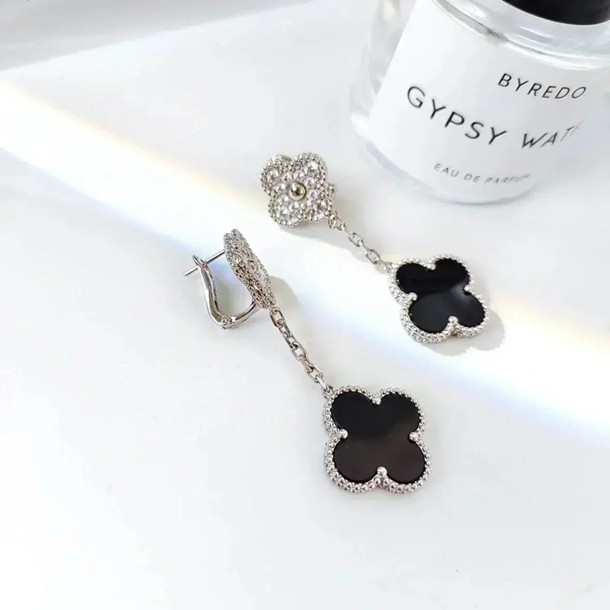 [Resenly Jewelry]CLOVER 2 MOTIFS  DIAMOND ONYX EARRINGS SILVER