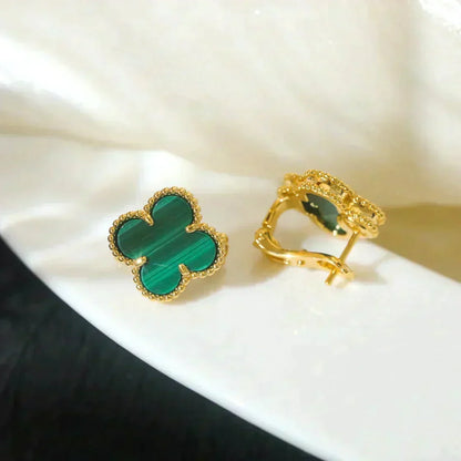 {
  "Resenly Jewelry": "Resenly Jewelry",
  "CLOVER MEDIUM 1 MOTIFS MALACHITE  EARRINGS": "クローバー ミディアム 1モチーフ マラカイト ピアス"
}