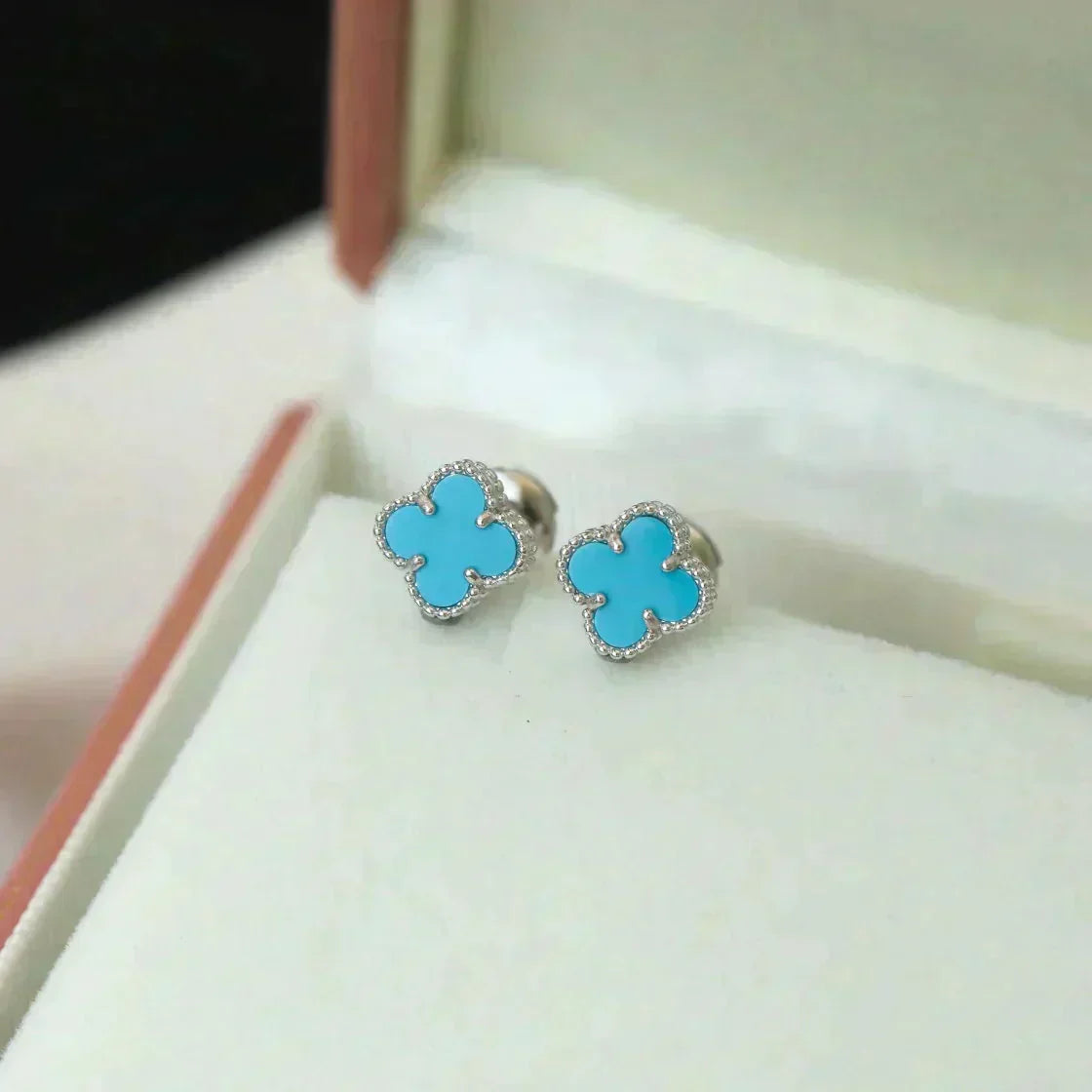 [Resenly Jewelry] クローバー ミニ 9.5MM オニキス スタッドピアス シルバー