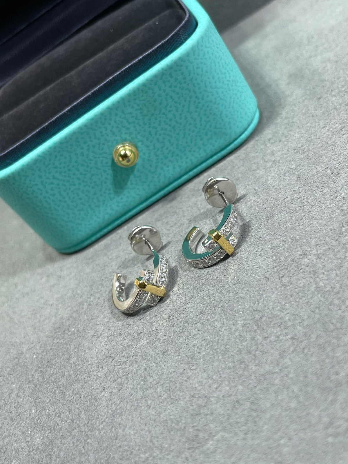 [Resenly Jewelry]エッジ ダイヤモンド ピンクゴールド ピアス
