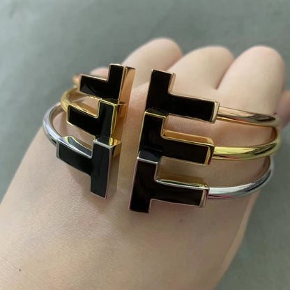 [Resenly Jewelry]T WIDE ONYX OPEN BRACELET