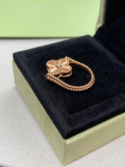 [Resenly Jewelry]CLOVER RIVERSIBLE ROSE GOLD RING