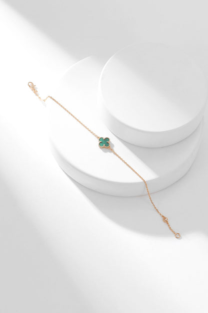 {
  "Resenly Jewelry": "Resenly Jewelry",
  "CLOVER BRACELET MALACHITE 1 MOTIF": "クローバーブレスレット マラカイト 1モチーフ"
}