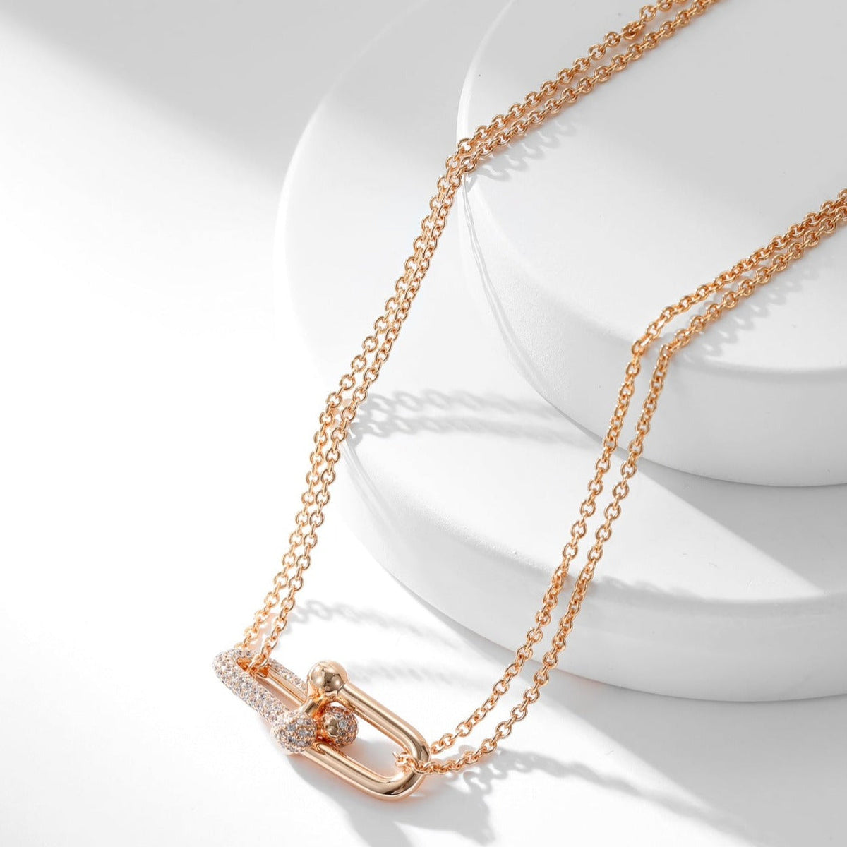 {
  "Resenly Jewelry": "レゼンリー・ジュエリー",
  "HARDWEAR DIAMOND PEDANT DOUBLE CHAIN NECKLACE": "ハードウェア ダイヤモンド ペンダント ダブルチェーンネックレス"
}