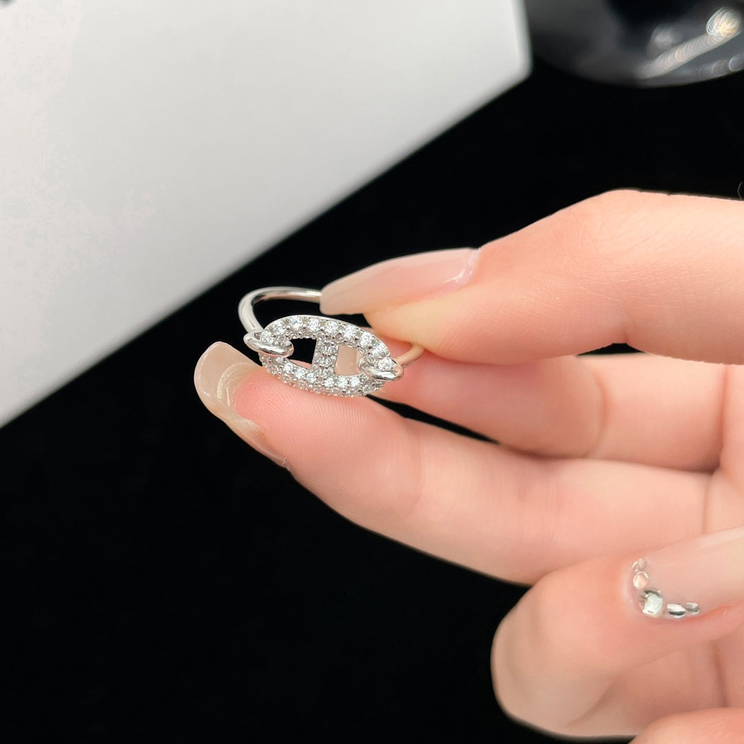 {
"[Resenly Jewelry]RONDE SMALL SILVER DIAMOND RING": "[Resenly Jewelry] ロンド スモール シルバー ダイヤモンド リング"
}
