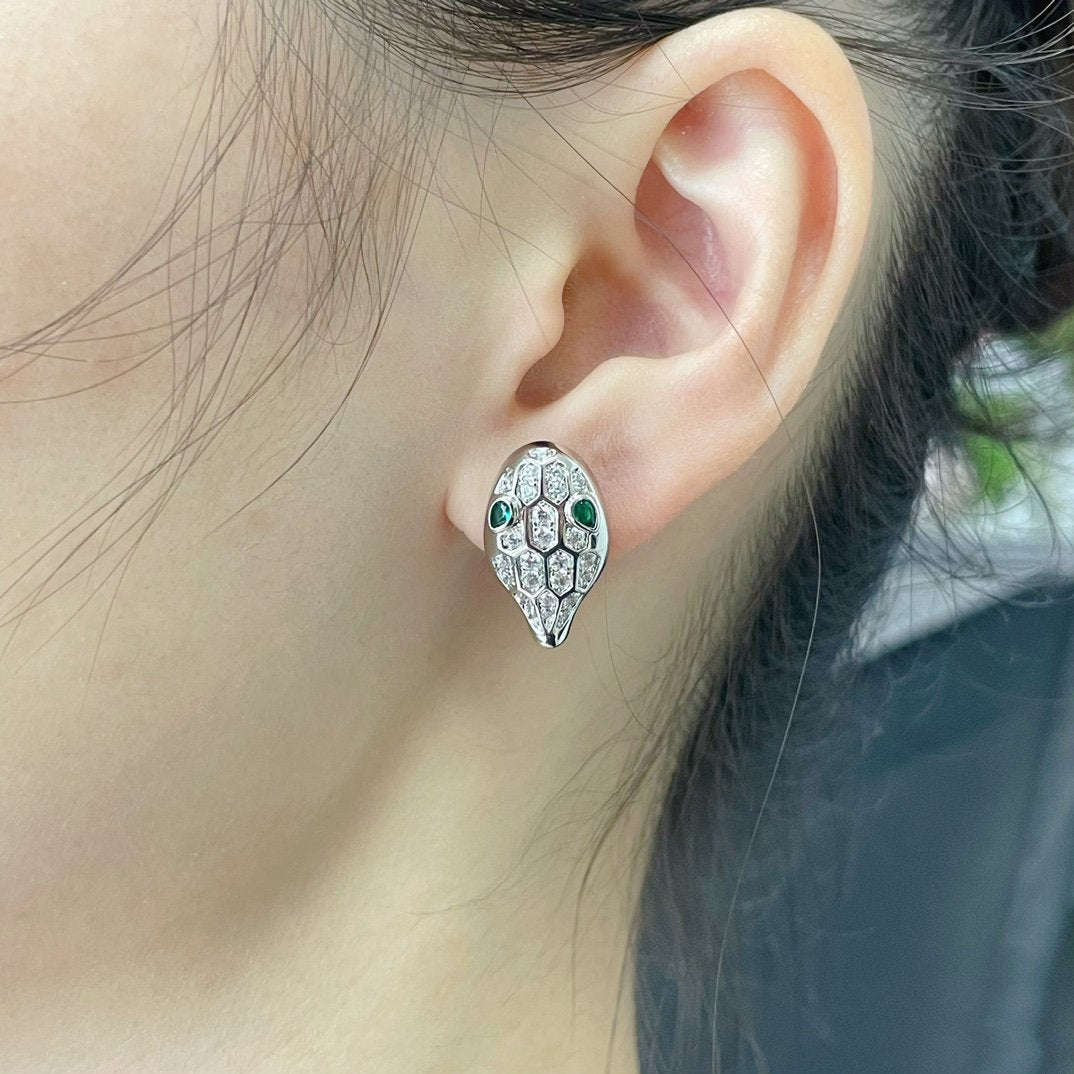 [Resenly Jewelry]サーペント ダイヤモンド スタッドピアス