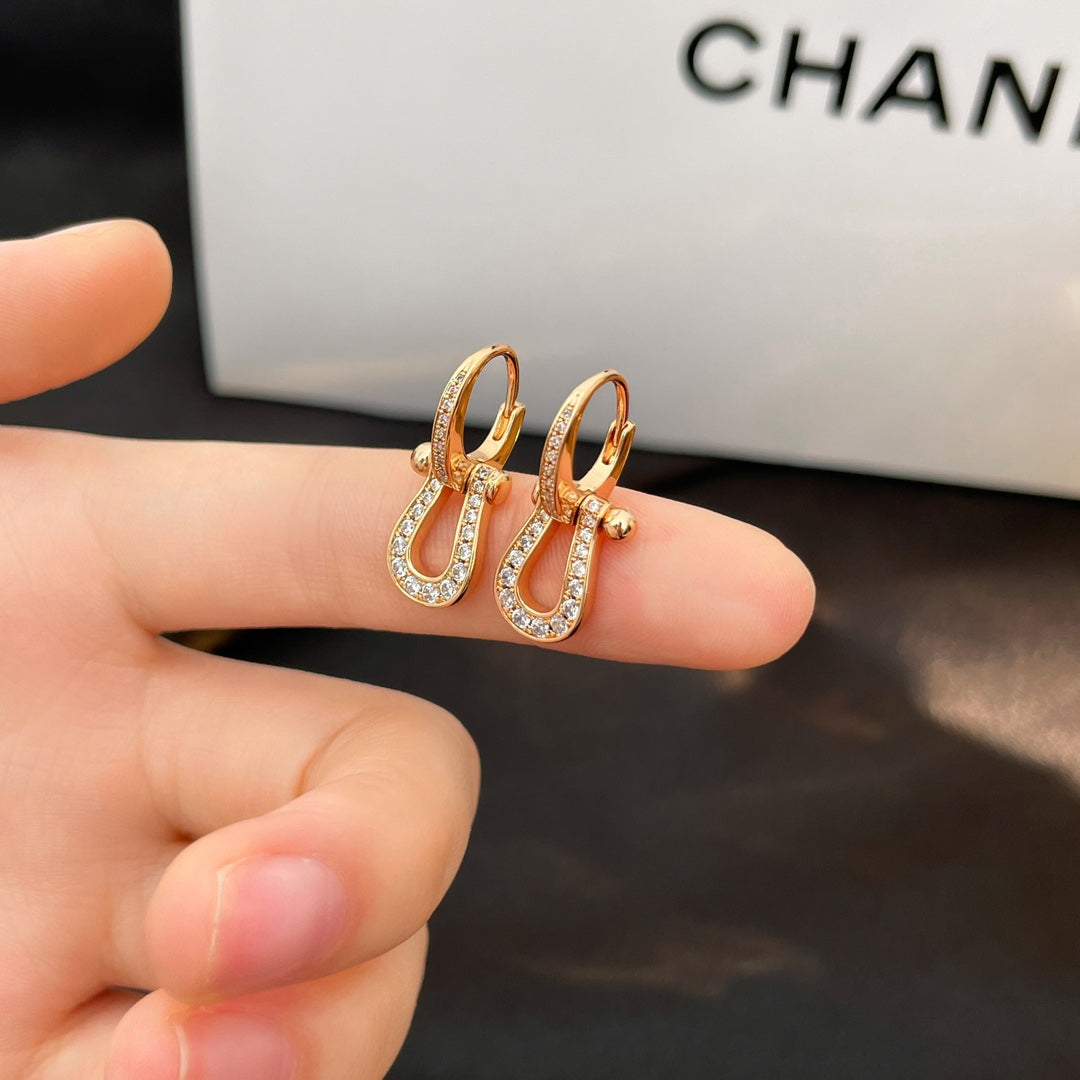 {"[Resenly Jewelry]FORCE 10 FULL DIAMOND DROP EARRINGS MEDIUM MODEL": "[Resenly Jewelry] フォース10 フルダイヤモンド ドロップピアス ミディアムモデル"}