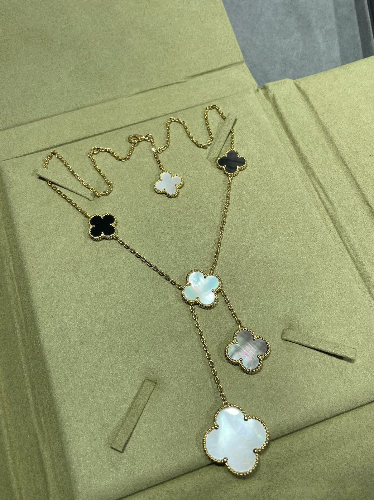 [Resenly Jewelry]CLOVER 6 MOTIF MOP ONYX GOLD NECKLACE
