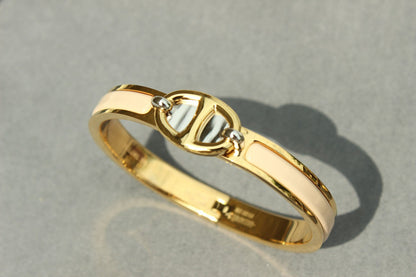 {
  "Resenly Jewelry": "リゼンリー・ジュエリー",
  "CLIC CHAINE GOLD BRACELET": "クリック・シェーヌ・ゴールドブレスレット"
}