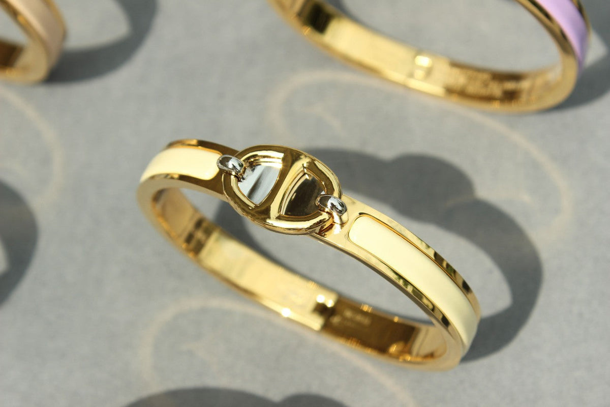 {
  "Resenly Jewelry": "リゼンリー・ジュエリー",
  "CLIC CHAINE GOLD BRACELET": "クリック・シェーヌ・ゴールドブレスレット"
}