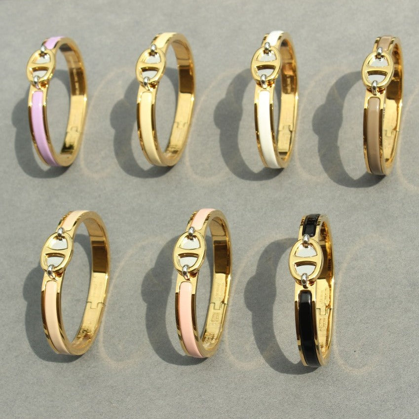 {
  "Resenly Jewelry": "リゼンリー・ジュエリー",
  "CLIC CHAINE GOLD BRACELET": "クリック・シェーヌ・ゴールドブレスレット"
}