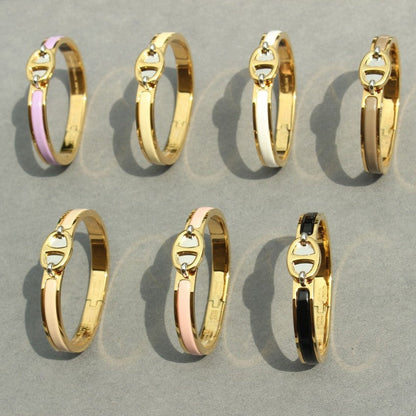 {
  "Resenly Jewelry": "リゼンリー・ジュエリー",
  "CLIC CHAINE GOLD BRACELET": "クリック・シェーヌ・ゴールドブレスレット"
}