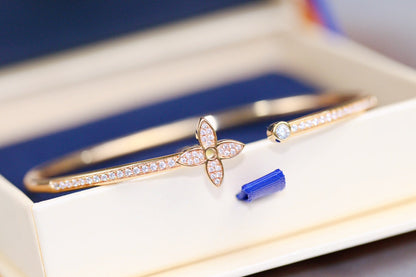 {
  "[Resenly Jewelry]IDYLLE PINK GOLD OPEN BRACELET DIAMOND PAVED": "[レゼンリー・ジュエリー] IDYLLE ピンクゴールド オープンブレスレット ダイヤモンドパヴェ"
}