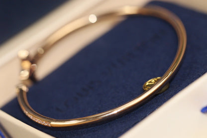 {
  "[Resenly Jewelry]IDYLLE PINK GOLD OPEN BRACELET DIAMOND PAVED": "[レゼンリー・ジュエリー] IDYLLE ピンクゴールド オープンブレスレット ダイヤモンドパヴェ"
}