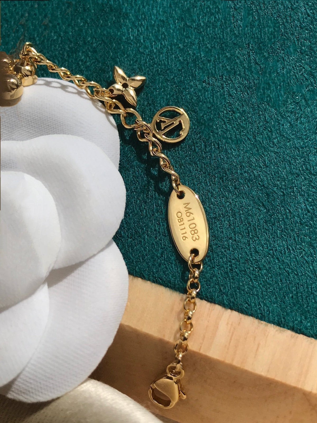 {
  "Resenly Jewelry": "Resenly Jewelry",
  "BLOOMING PINK GOLD MOP BRACELET": "ブルーミング ピンクゴールド MOP ブレスレット"
}