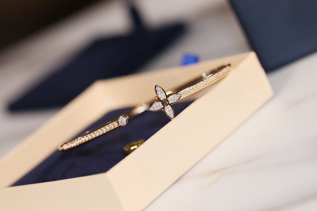 [Resenly Jewelry]IDYLLE GOLD OPEN BRACELET DIAMOND PAVED