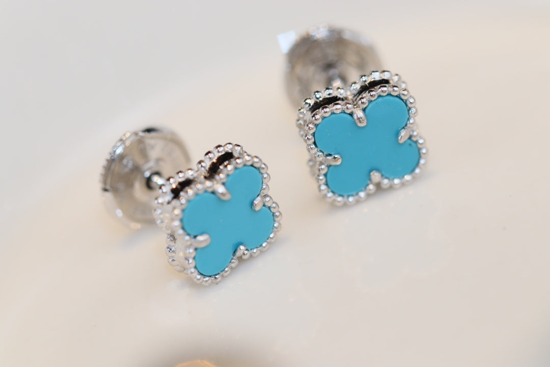 [Resenly Jewelry] クローバー ミニ ターコイズ シルバー スタッドピアス