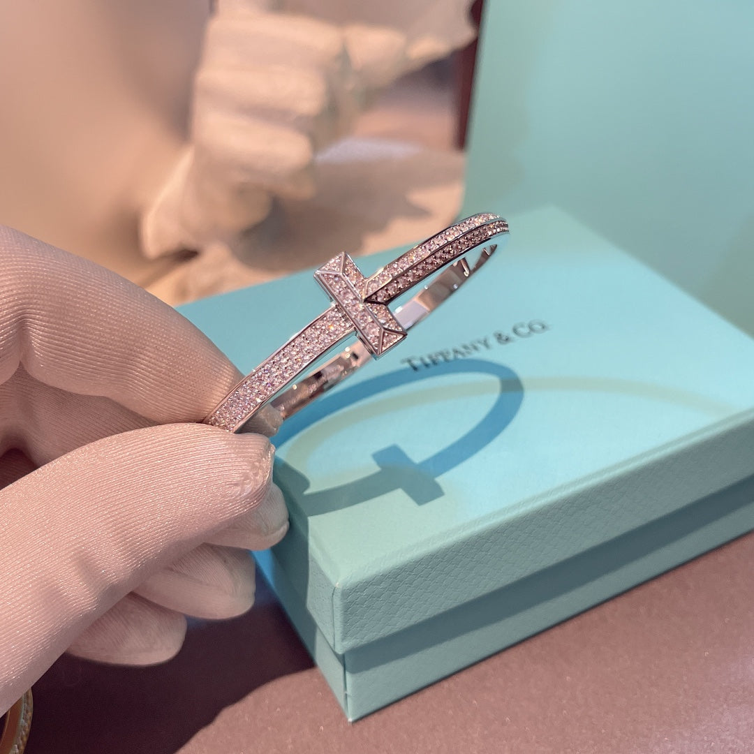 [Resenly Jewelry]T1 WIDE HINGED BANGLE DIAMOND PAVED BRACELET