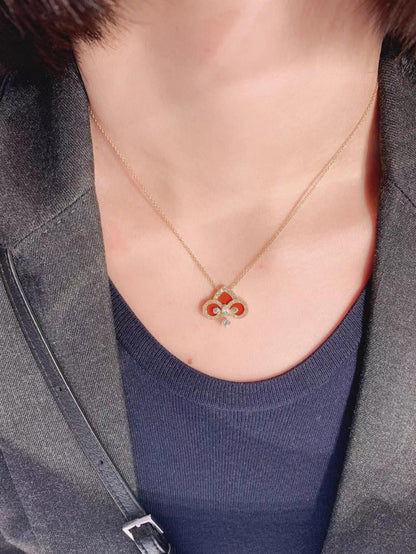 {
  "Resenly Jewelry": "レゼンリージュエリー",
  "FLEUR DE LIS PINK GOLD DIAMOND NECKLACE": "フルール・ド・リス ピンクゴールド ダイヤモンドネックレス"
}