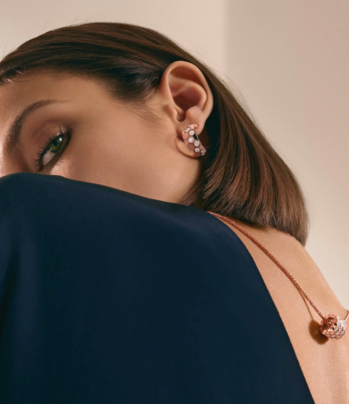 [Resenly Jewelry]BEE LOVE DIAMOND HOOP EARRINGS