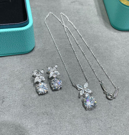 [Resenly Jewelry] VICTORIA PENDANT SILVER DIAMOND NECKLACE
