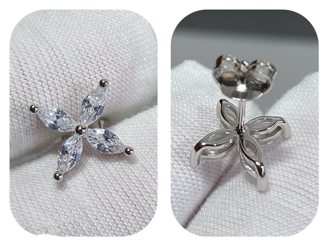 [Resenly Jewelry]VICTORIA SILVER DIAMOND STUD MINI EARRINGS