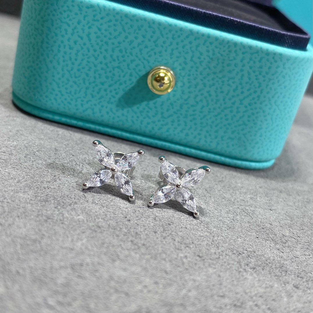 [Resenly Jewelry]VICTORIA SILVER DIAMOND STUD MINI EARRINGS