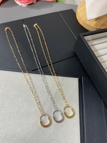 {
  "Resenly Jewelry": "Resenly Jewelry",
  "LOCK MEDIUM PENDANT DIAMOND NECKLACE": "ロック ミディアム ペンダント ダイヤモンド ネックレス"
}