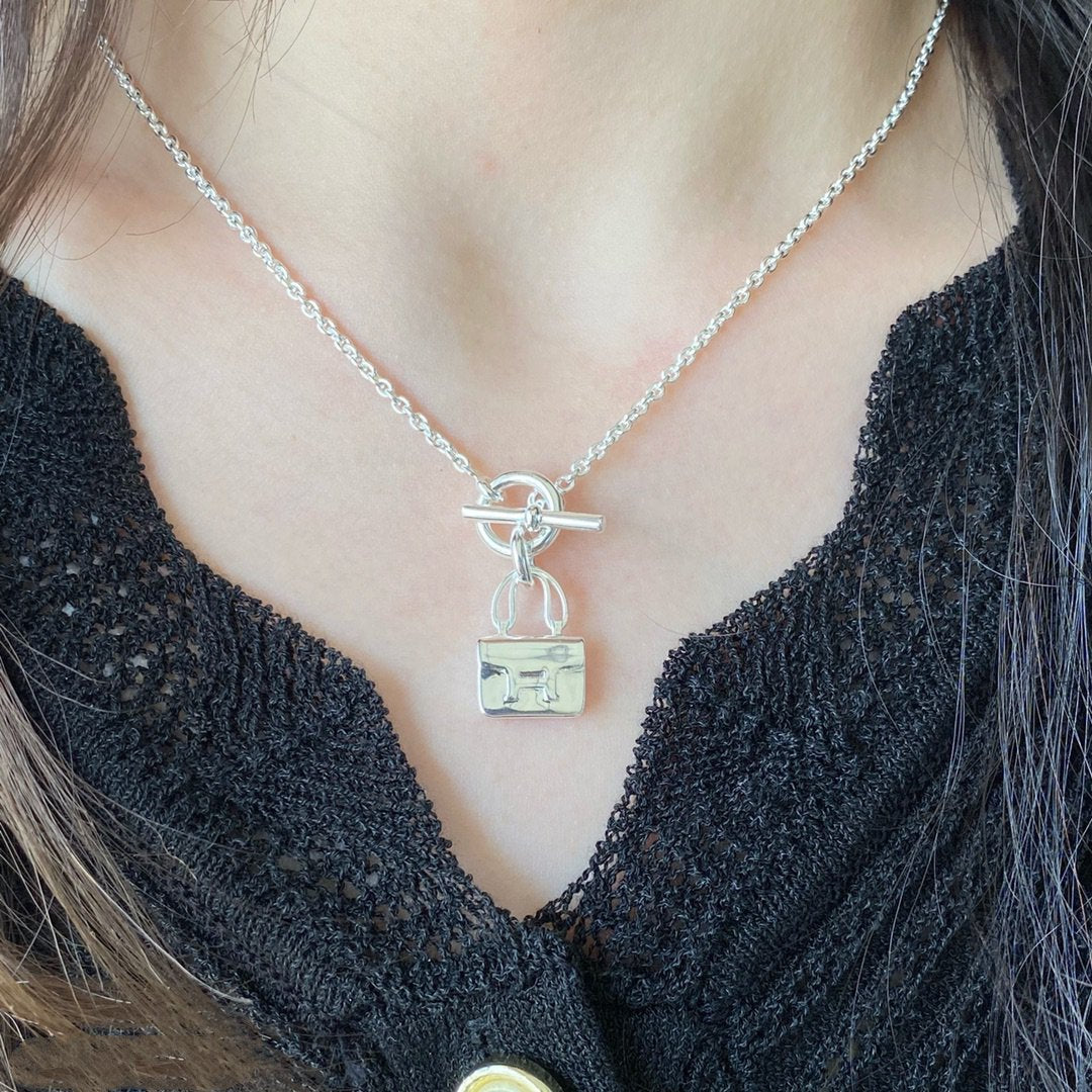 [Resenly Jewelry] コンスタンス ペンダント シルバーネックレス