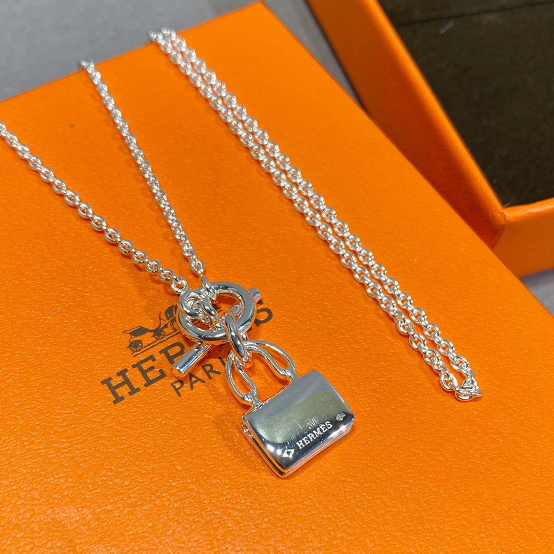 [Resenly Jewelry] コンスタンス ペンダント シルバーネックレス