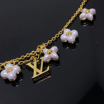 {
"Resenly Jewelry": "Resenly Jewelry",
"LOGO 6 MOTIF STAR AND SUN GOLD BRACELET": "ロゴ 6モチーフ スター＆サン ゴールドブレスレット"
}