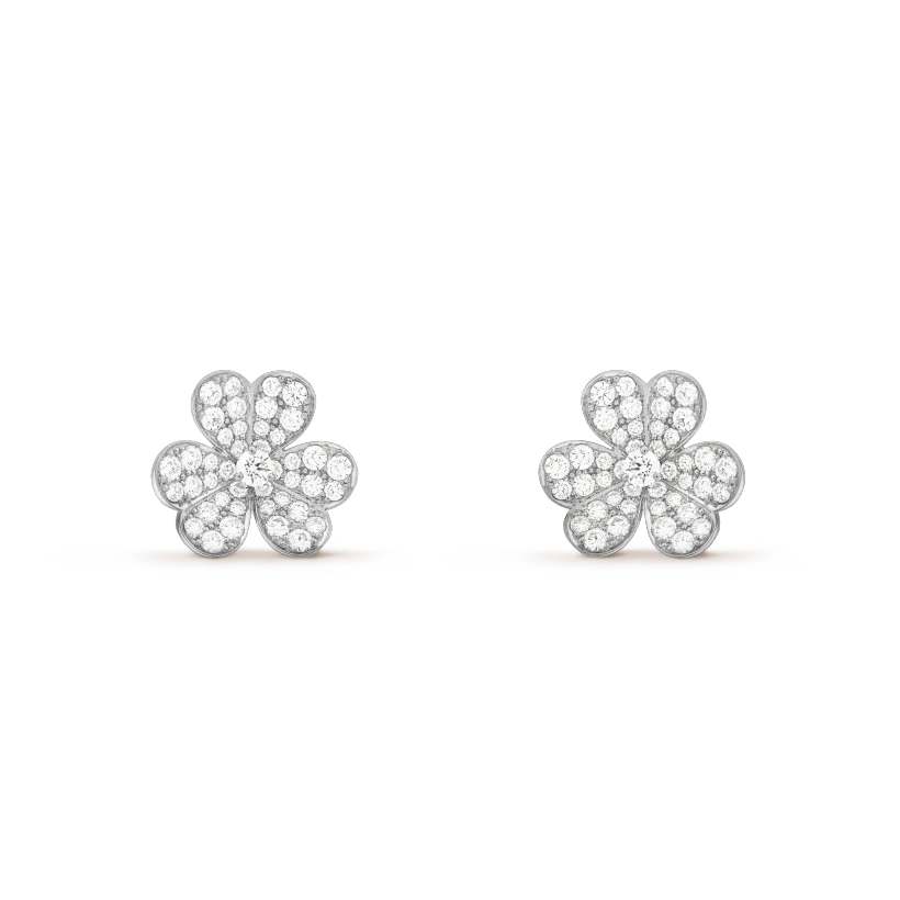 {
  "Resenly Jewelry": "Resenly Jewelry",
  "CLOVER COMOS DIAMOND EARRINGS SILVER": "クローバー コスモス ダイヤモンド ピアス シルバー"
}