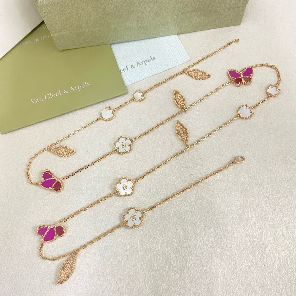 [Resenly Jewelry]ROSE QUARTZ MIXED FLOWER BUTTERFLY SWEATER CHAIN