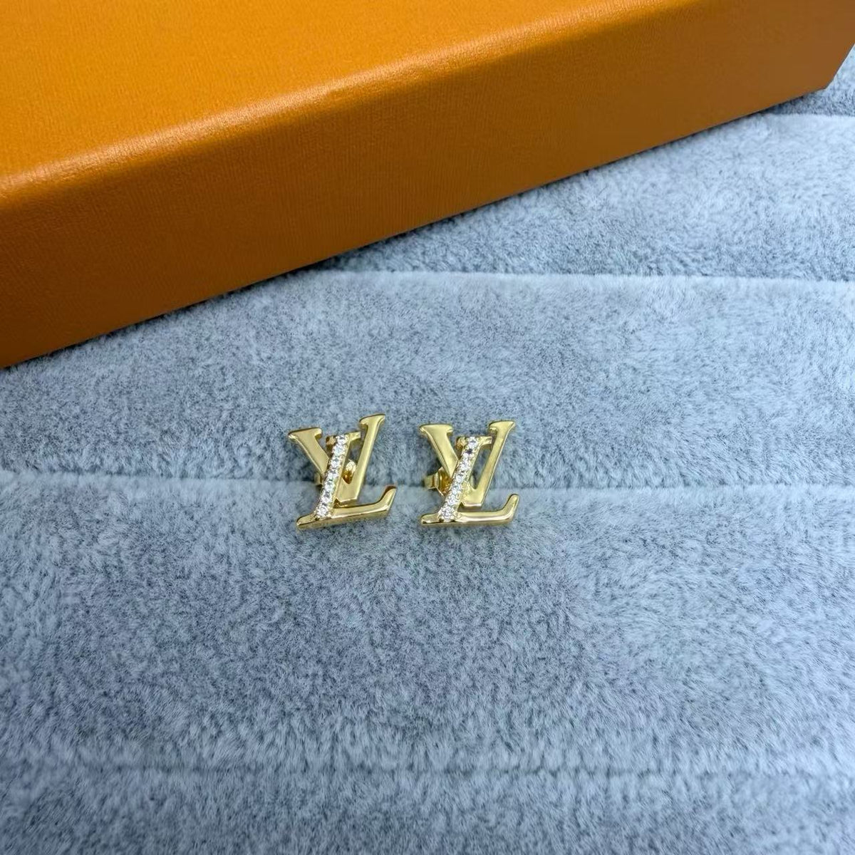 [Resenly Jewelry]LETTER STUDS WITH STONES