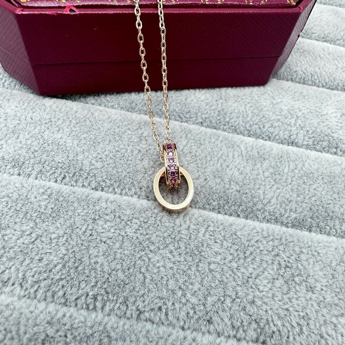 {
  "Resenly Jewelry": "Resenly Jewelry",
  "LOVE DOUBLE PINK STONES RING NECKLACE": "LOVE ダブルピンクストーン リングネックレス"
}