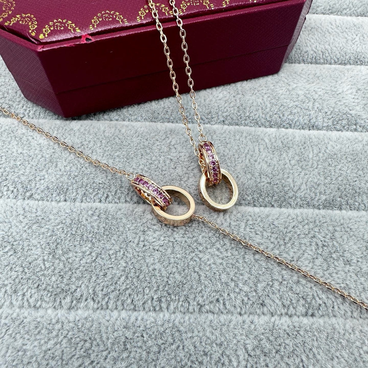 {
  "Resenly Jewelry": "Resenly Jewelry",
  "LOVE DOUBLE PINK STONES RING NECKLACE": "LOVE ダブルピンクストーン リングネックレス"
}