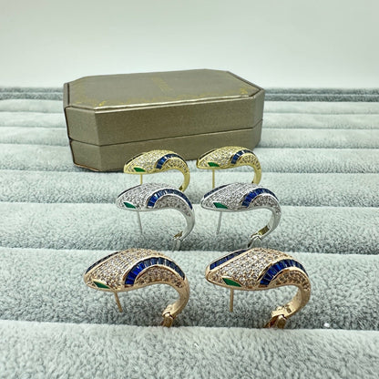 {
"Resenly Jewelry": "Resenly Jewelry",
"FULL STONE TWO-TONE SNAKE EARRING STUDS": "フルストーン ツートーン スネーク スタッドピアス"
}