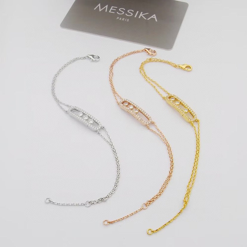 {
  "Resenly Jewelry": "レゼンリー・ジュエリー",
  "Move Classique pavé bracelet": "ムーヴ クラシック パヴェ ブレスレット"
}