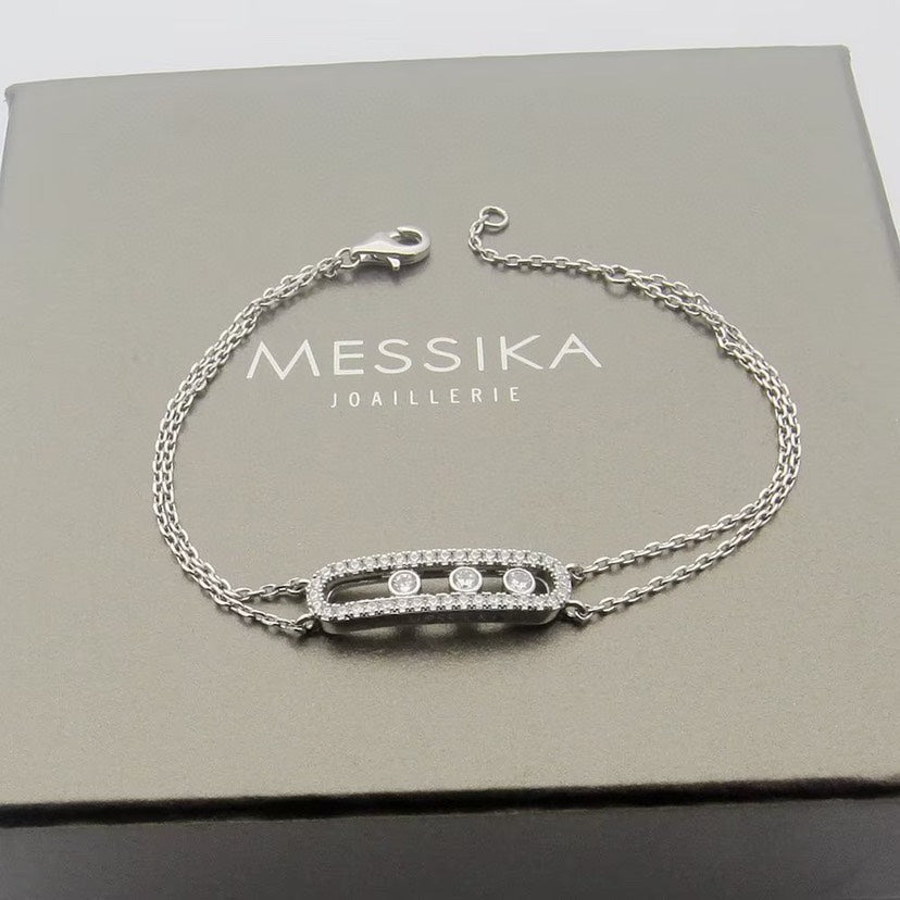 {
  "Resenly Jewelry": "レゼンリー・ジュエリー",
  "Move Classique pavé bracelet": "ムーヴ クラシック パヴェ ブレスレット"
}