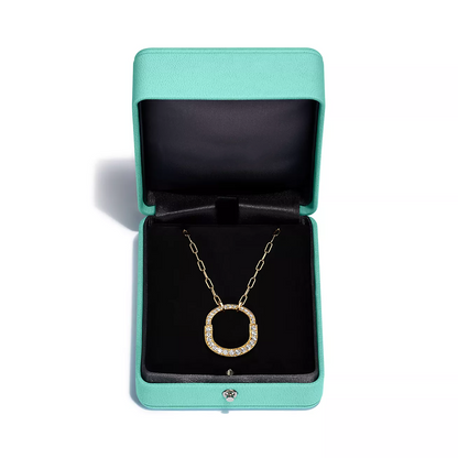 {
"Resenly Jewelry": "Resenly Jewelry",
"LOCK NECKLACE MEDIUM PENDANT GOLD PAVED DIAMONDS": "ロックネックレス ミディアムペンダント ゴールド パヴェダイヤモンド"
}