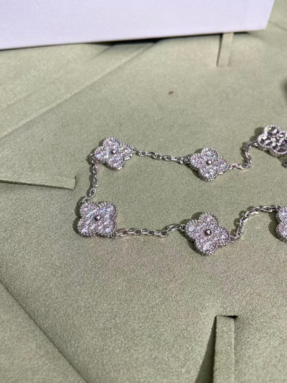 {
  "Resenly Jewelry": "Resenly Jewelry",
  "CLOVER 10 MOTIFS  FULL DIAMOND NECKLACE": "クローバー 10モチーフ フルダイヤモンド ネックレス"
}
