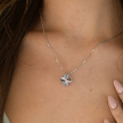 [Resenly Jewelry]CLOVER 15MM ダイヤモンドレーザーネックレス シルバー
