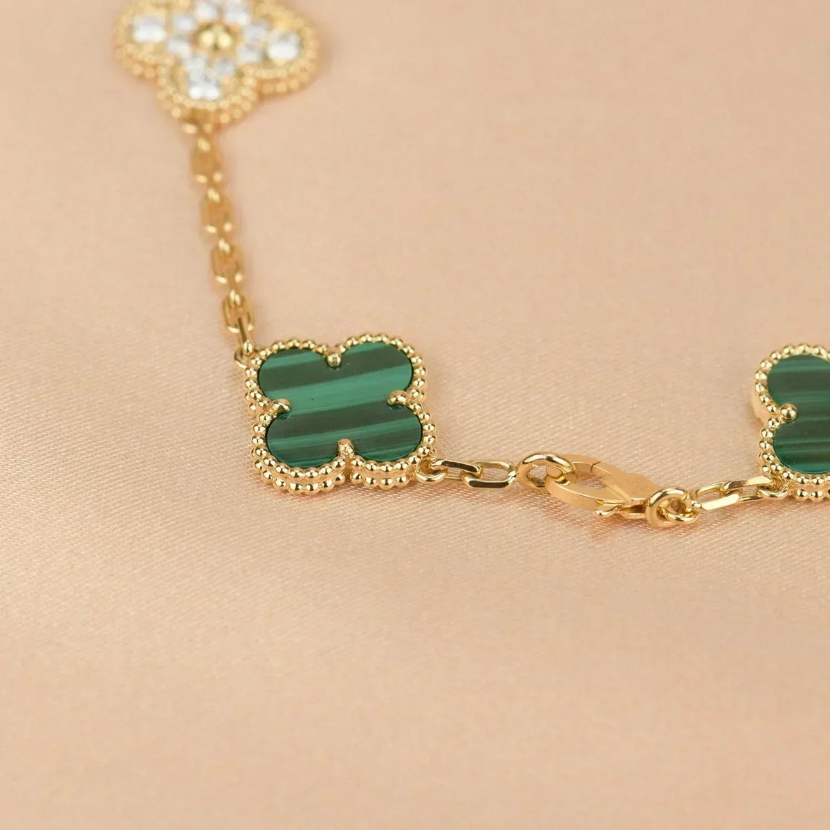 [Resenly Jewelry] CLOVER 5 MOTIF MALACHITE BRACELET COLLECTION