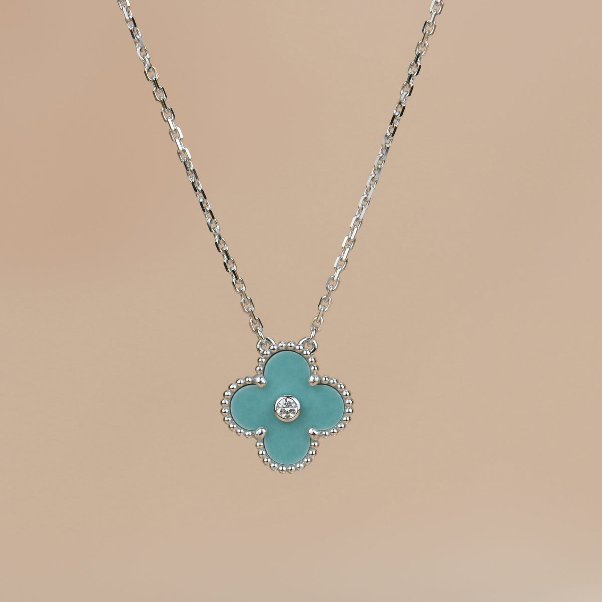 [Resenly Jewelry] クローバー 15MM ダイヤモンド SVRES ポーセリン ネックレス シルバー