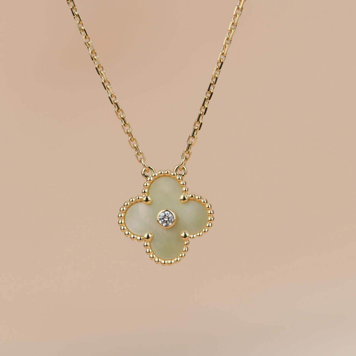 [Resenly Jewelry] クローバー 15mm ダイヤモンド ゴールド マザーオブパール ネックレス