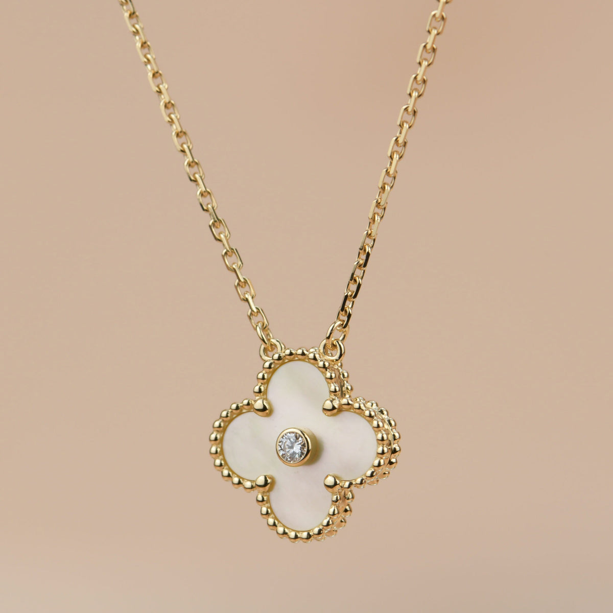 [Resenly Jewelry] クローバー 15mm ダイヤモンド ゴールド マザーオブパール ネックレス