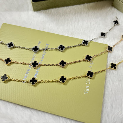 {"[Resenly Jewelry]CLOVER 6 MOTIF  ONYXS BRACELET": "[Resenly Jewelry] クローバー 6モチーフ オニキス ブレスレット"}